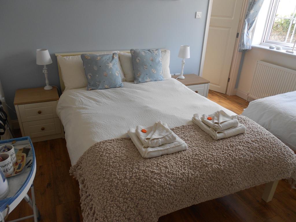 Downsfield Bed And Breakfast St Ives Esterno foto